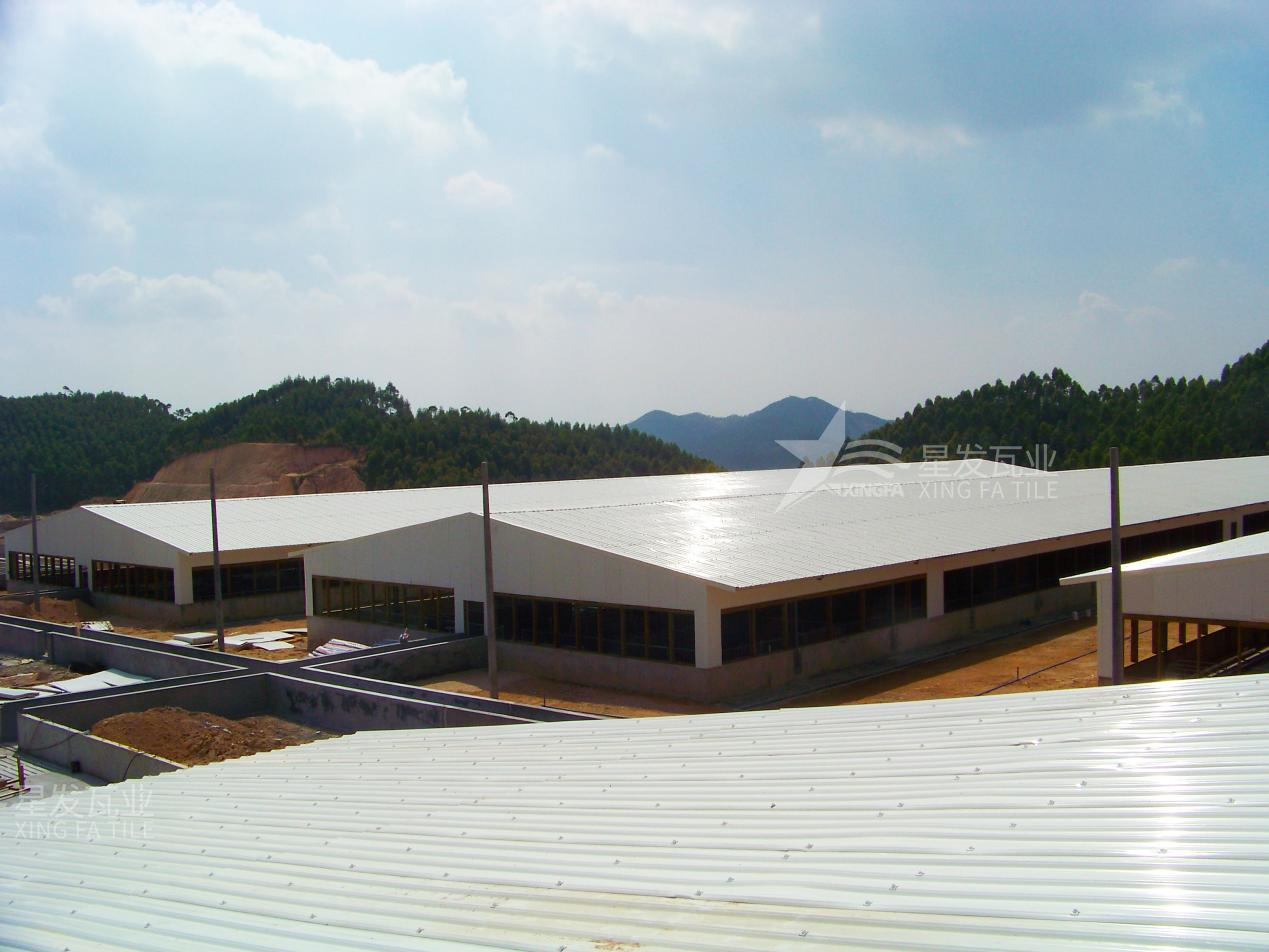 太原合成樹脂瓦施工安裝用什么材料搭建架子，太原鋼結(jié)構(gòu)搭建樹脂瓦