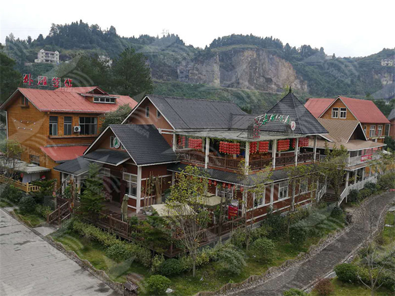 選擇太原合成樹脂瓦，為南方屋頂雨季防水護航